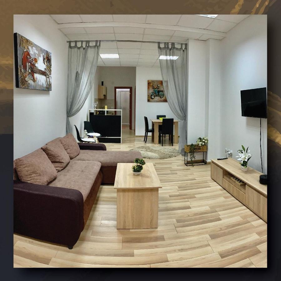 Sky Apartman Stara Pazova Ngoại thất bức ảnh