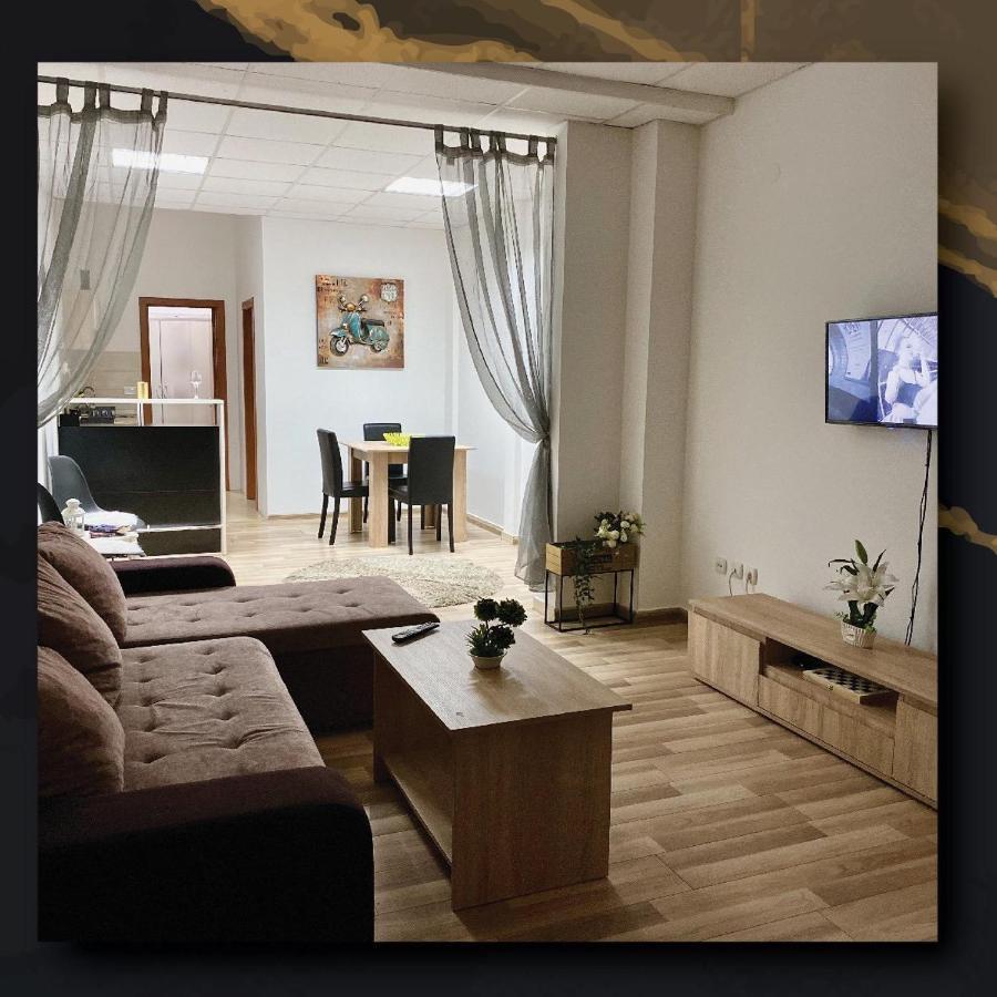 Sky Apartman Stara Pazova Ngoại thất bức ảnh
